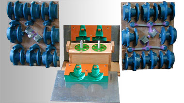 Gießereimodellbau Formeinrichtung aus Formplatten u. Kernkasten für Gießerei Verbinder Wasserversorgung